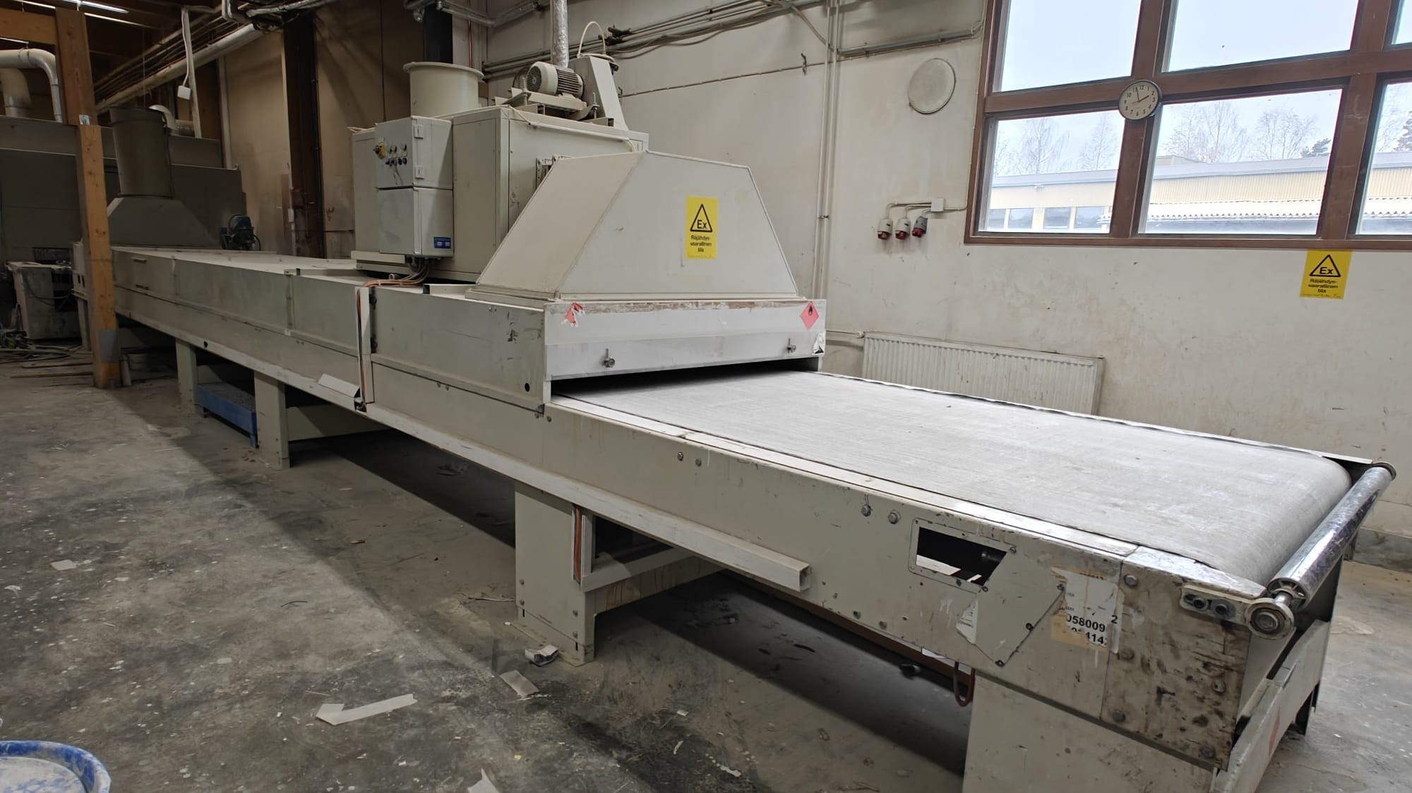 VENJAKOB ruiskuautomaatti VEN + F-ADK kuivausuuni - Image 6